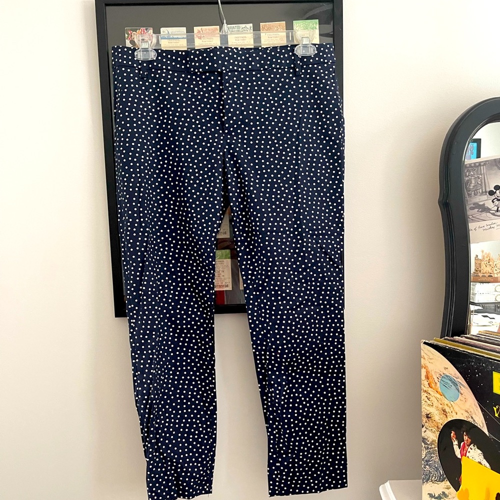 Gap size 10 ROCK THE DOT! blue & white polka dot chinos, slim cropped.